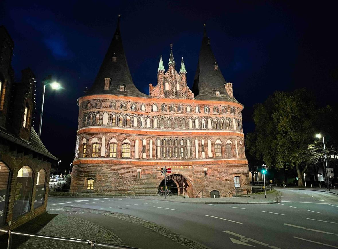 Ferienwohnung Hansetraum Luebeck Ngoại thất bức ảnh